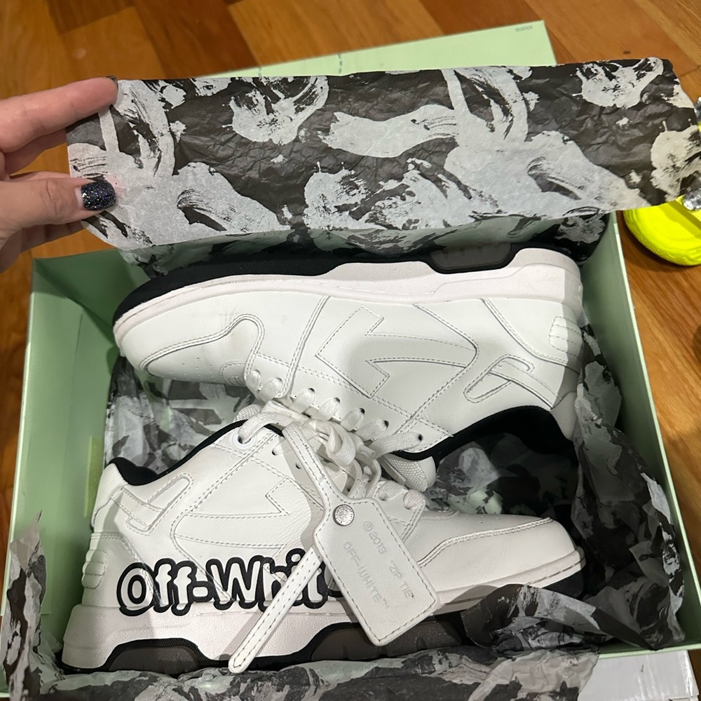 Dope 2013 "Out Of Office" Off White Sneakers - Black & White USED